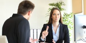 Savoir dire non : l’atout clé d’une assistante de direction